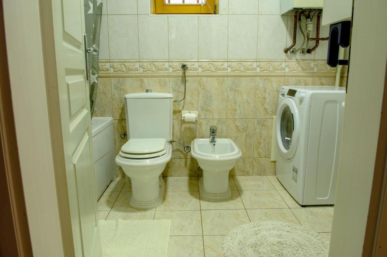 Beautiful Duplex In Heart Of Old Town - Free Parking Apartment Sarajevo Exterior photo