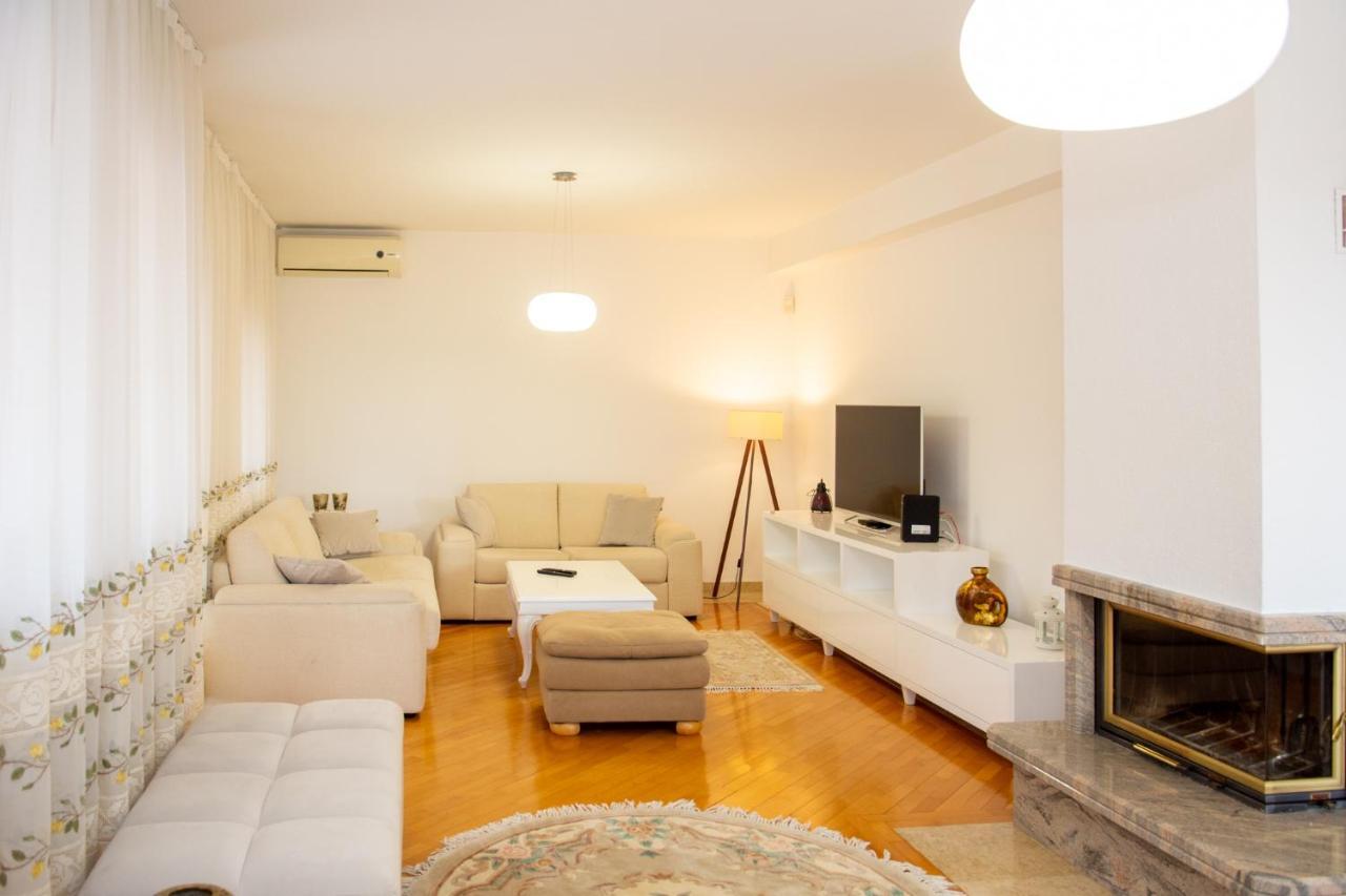Beautiful Duplex In Heart Of Old Town - Free Parking Apartment Sarajevo Exterior photo